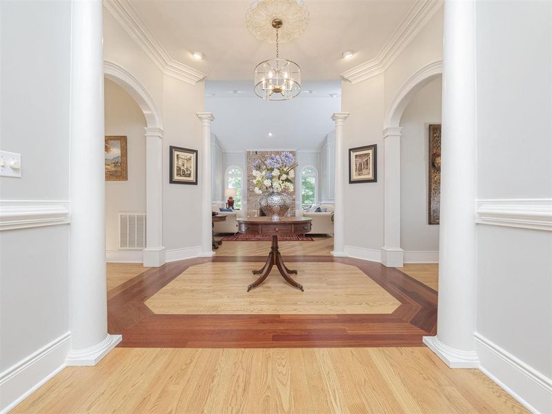 1100 Silver Oaks Ct, Raleigh, NC 27614