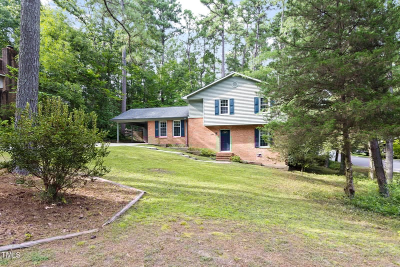 1100 Stonehedge Ave, Durham, NC 27707