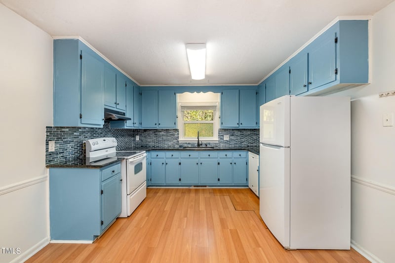 1100 Water Oak Ct, Hillsborough, NC 27278