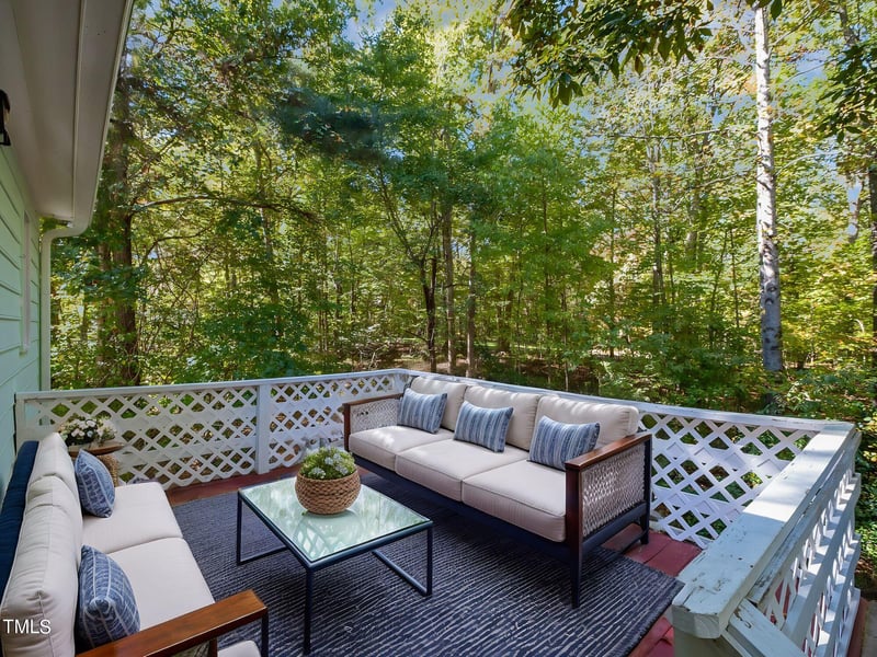 1100 Water Oak Ct, Hillsborough, NC 27278