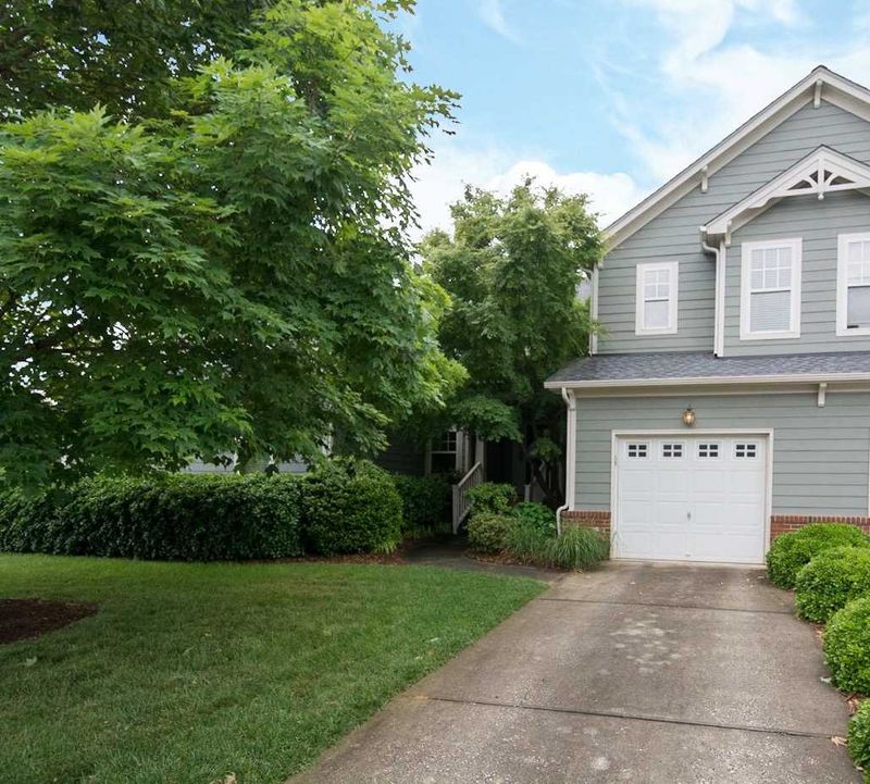 11003 Southwalk Ln, Raleigh, NC 27614