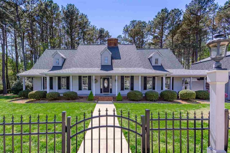 11005 Honeycutt Rd, Raleigh, NC 27614
