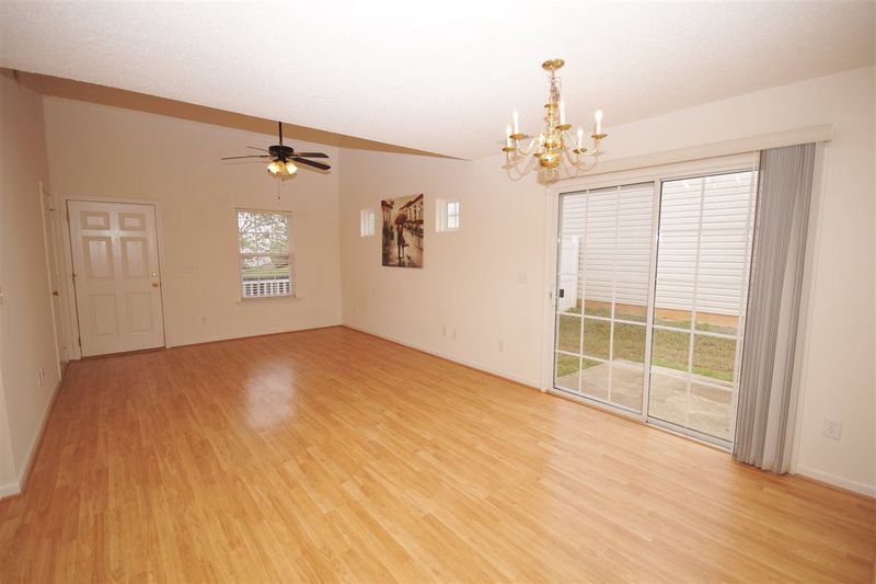 11008 Astor Hill Dr, Raleigh, NC 27613