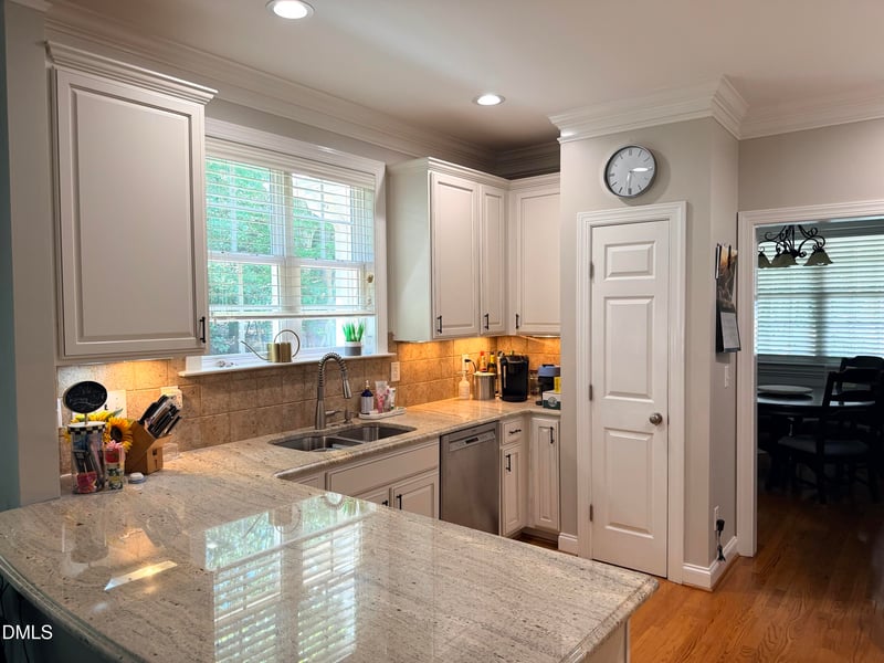 11009 Flower Bed Ct, Raleigh, NC 27614