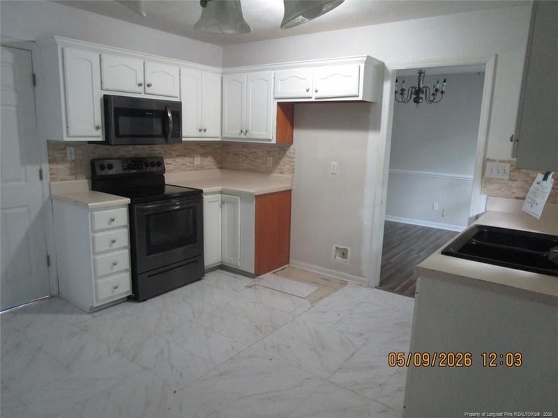 1101 Artemis Dr, Fayetteville, NC 28311
