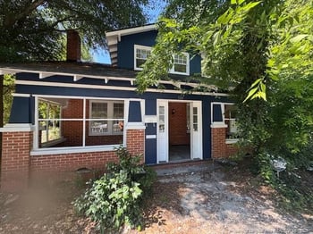 1101 Branson St, Fayetteville, NC 28305