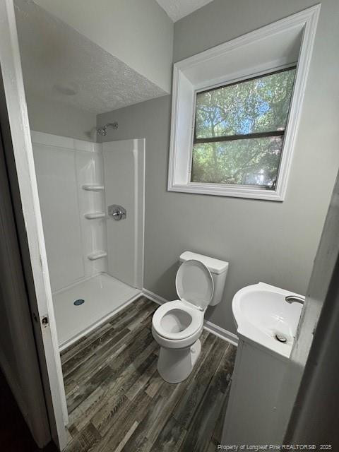1101 Branson St, Fayetteville, NC 28305