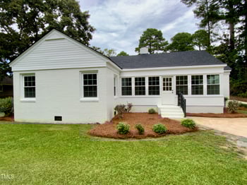 1101 Divine St, Dunn, NC 28334