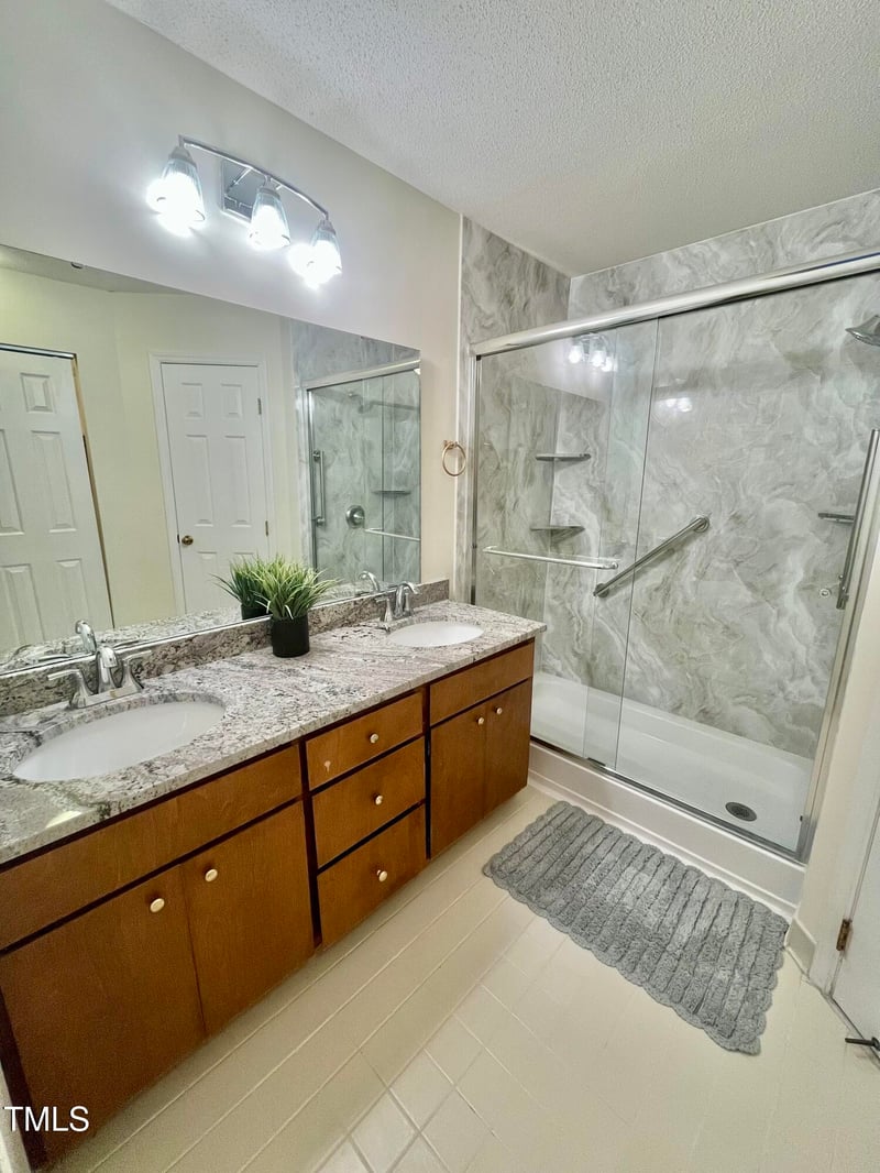 1101 Esher Ct, Raleigh, NC 27609