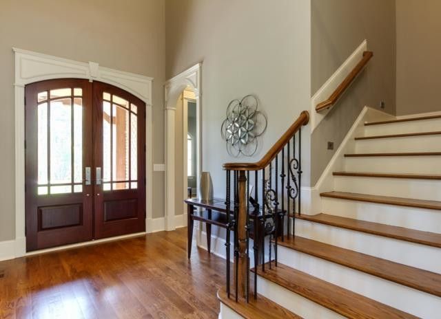 1101 Falls Bridge Dr, Raleigh, NC 27614