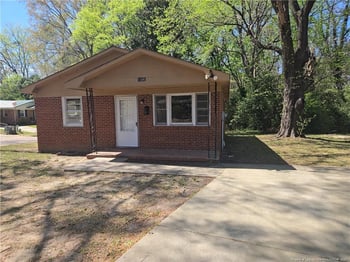 1101 Fontana St, Fayetteville, NC 28301