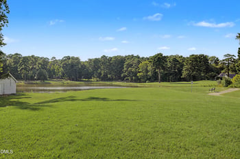 1101 Green Knob Ct, Fuquay Varina, NC 27526