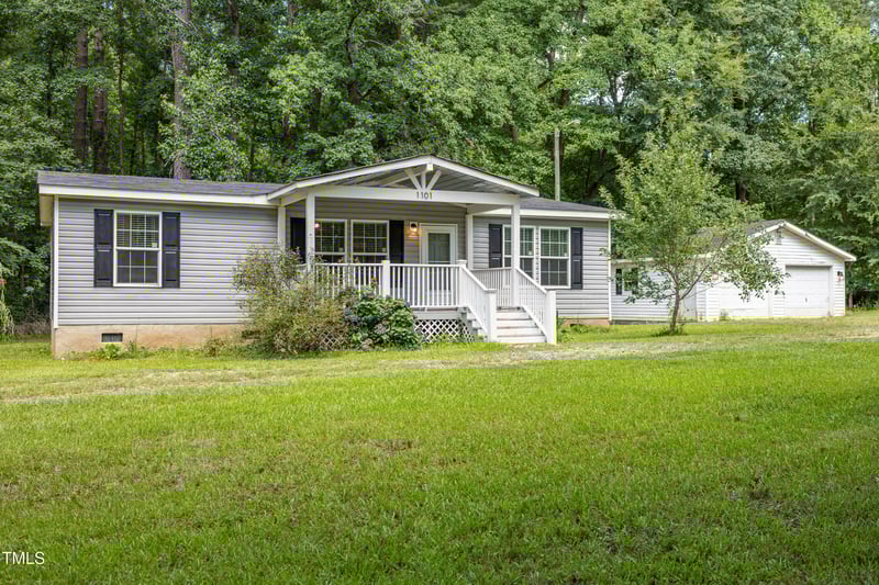 1101 Oak Grove Inn Rd, Selma, NC 27576