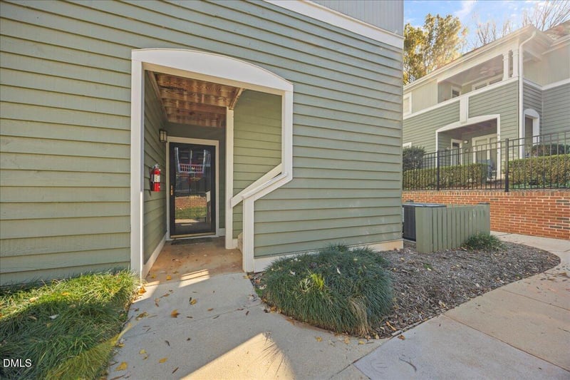 1101 Parkridge #107, Raleigh, NC 27605