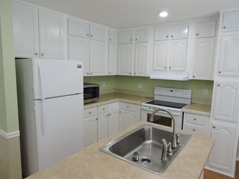 1101 Paynes Tavern Rd, Roxboro, NC 27574
