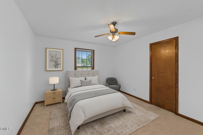 1101 Robinfield Dr, Raleigh, NC 27603