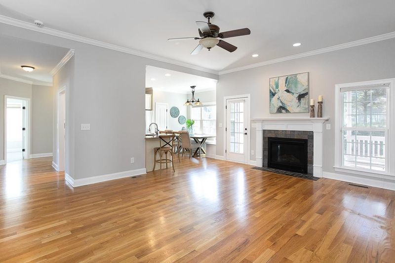 1101 Shasta Daisy Dr, Wake Forest, NC 27587