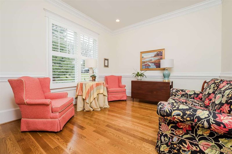1101 Shelley Rd, Raleigh, NC 27609