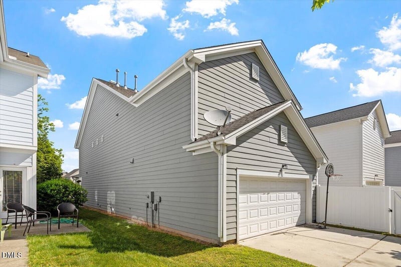1101 Somers Dr, Morrisville, NC 27560