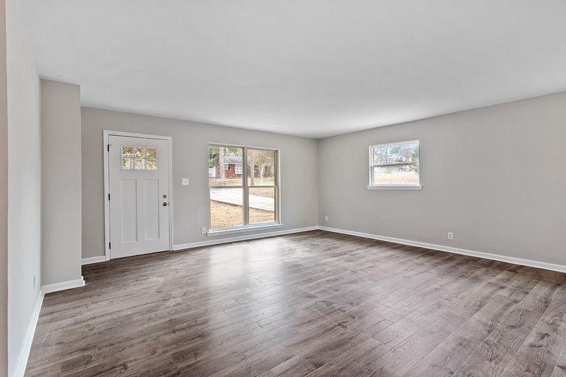1101 Springdale Dr, Durham, NC 27707
