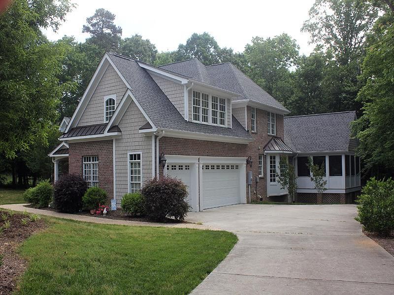 1101 Stonebridge Dr, Durham, NC 27712
