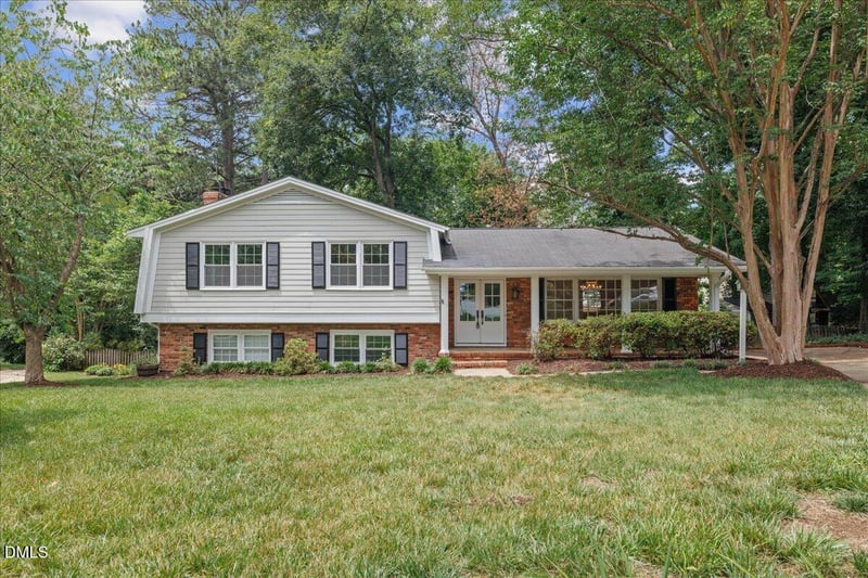 1101 Sudbury Ct, Raleigh, NC 27609