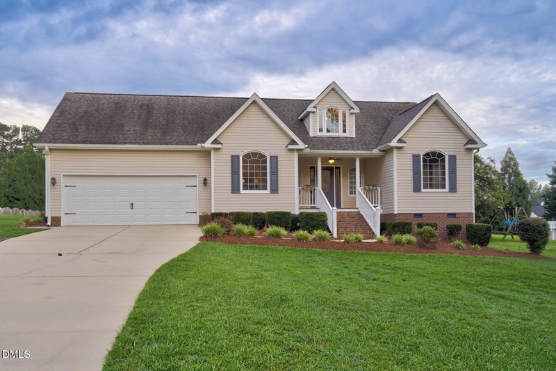 1101 Tyler Farms Dr, Raleigh, NC 27603