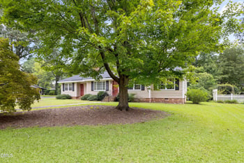 1101 S Walnut Dr, Smithfield, NC 27577