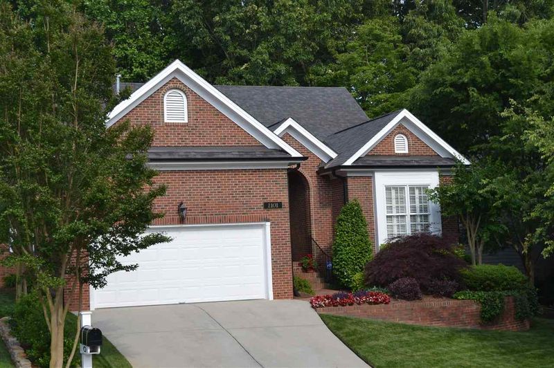 1101 Wedgeland Dr, Raleigh, NC 27615