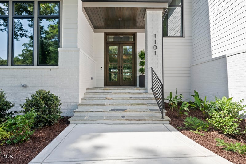 1101 Wimbleton Dr, Raleigh, NC 27609