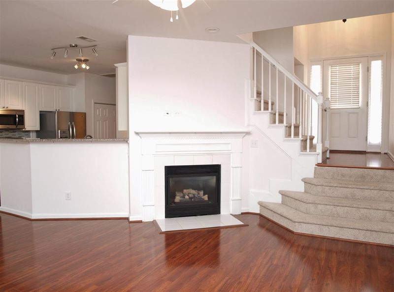 11010 Southwalk Ln, Raleigh, NC 27614