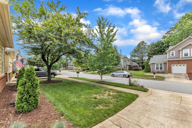 11012 Southwalk Ln, Raleigh, NC 27614