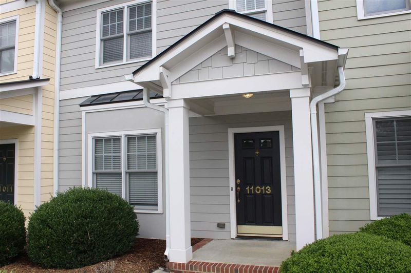 11013 David Stone Dr, Chapel Hill, NC 27517