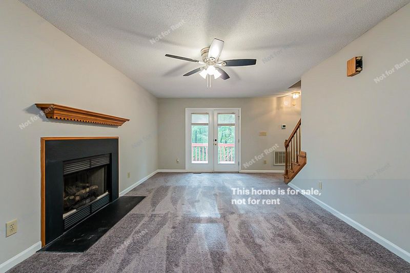 1102 Clifford Dr, Durham, NC 27704