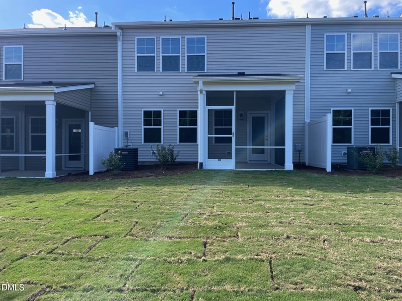 1102 Constellation Cir, Durham, NC 27703