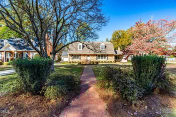 1102 Crescent Dr, Smithfield, NC 27577