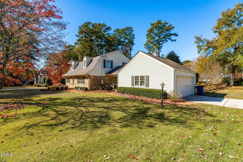 1102 Crescent Dr, Smithfield, NC 27577