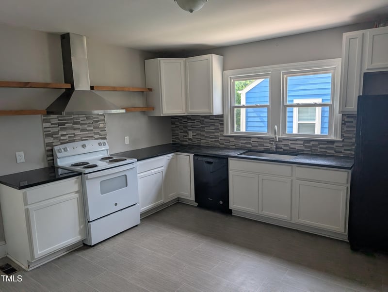 1102 N Guthrie Ave, Durham, NC 27703
