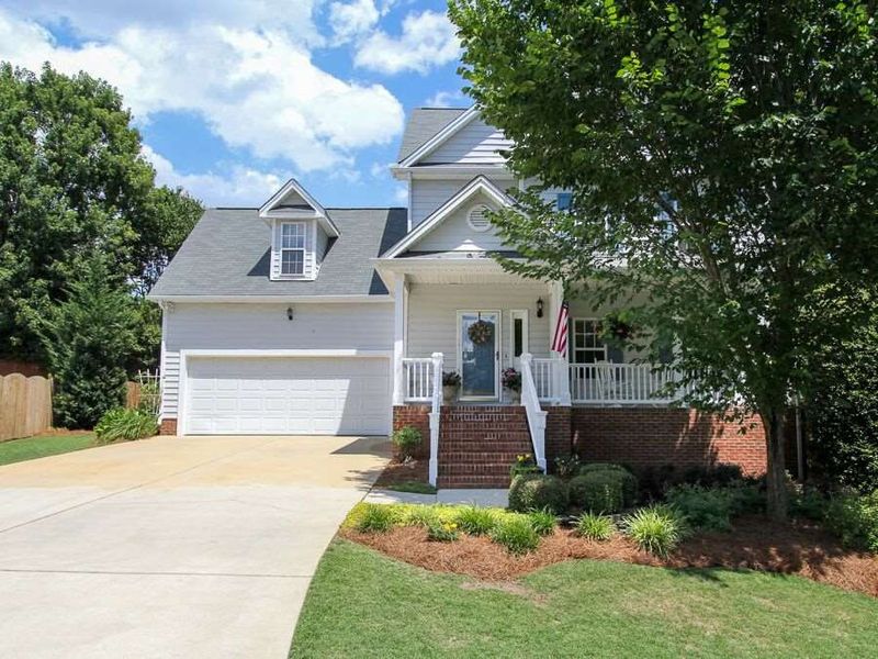 1102 Maubrey Ct, Apex, NC 27502