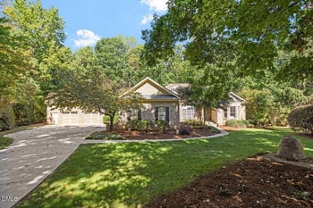 1102 Stanridge Dr, Raleigh, NC 27613