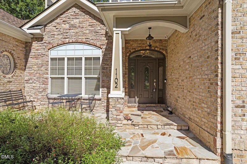 1102 Stanridge Dr, Raleigh, NC 27613