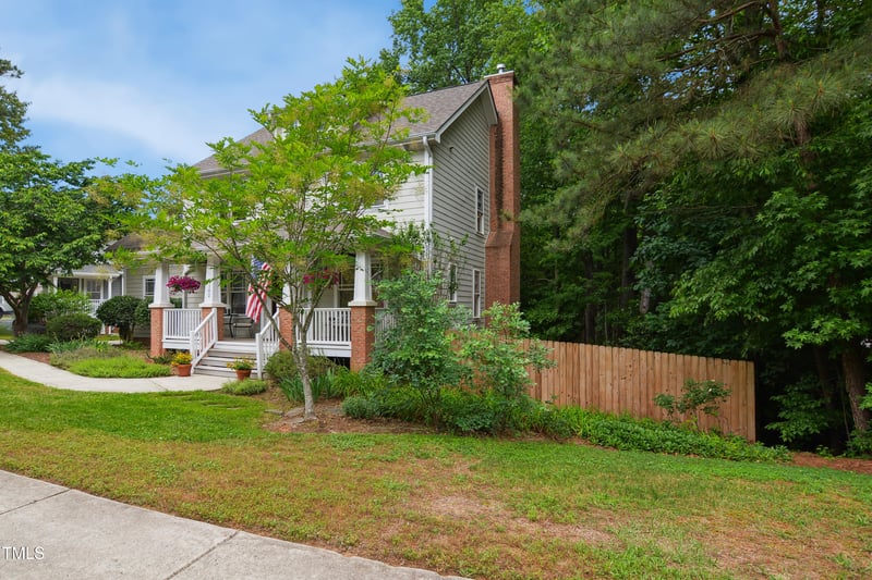 1102 Whiston Dr, Apex, NC 27502