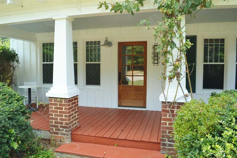 11021 Six Forks Rd, Raleigh, NC 27614