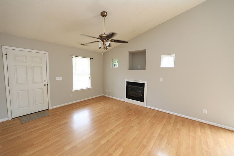 11028 Feather Grass Ln, Raleigh, NC 27613