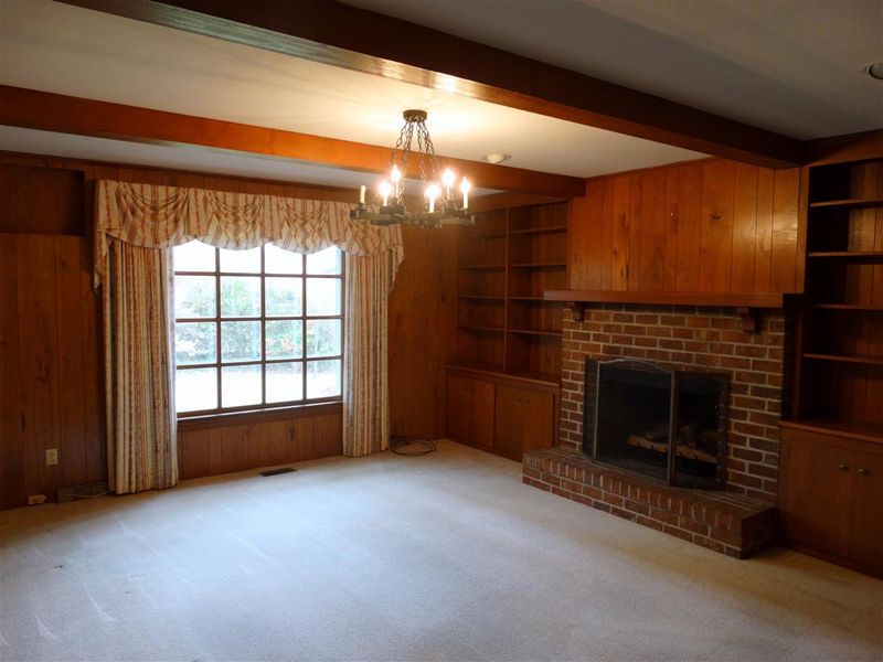1103 S First St, Smithfield, NC 27577