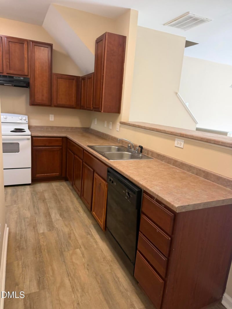 1103 Hadel Pl, Knightdale, NC 27545