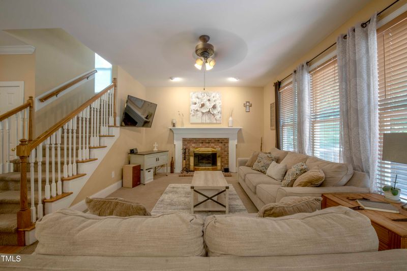 1103 Herbert Dr, Zebulon, NC 27597