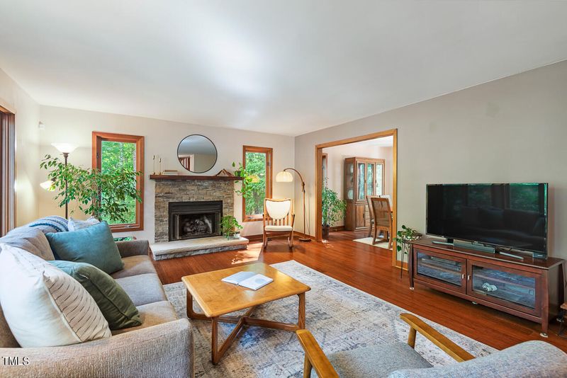 1103 Huntsman Dr, Durham, NC 27713