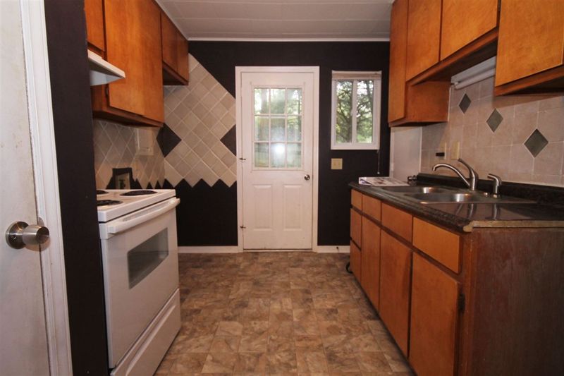 1103 Joseph Johnston Ct, Hillsborough, NC 27278