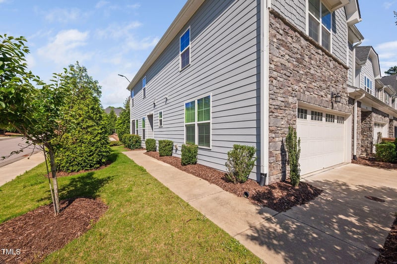 1103 Laurel Twist Rd, Cary, NC 27513